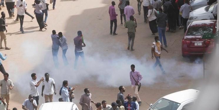 استمرار اعتراضات در سودان و بازداشت تعدادی از رهبران معارض