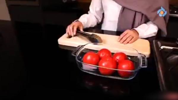 کندن سه سوته پوست گوجه